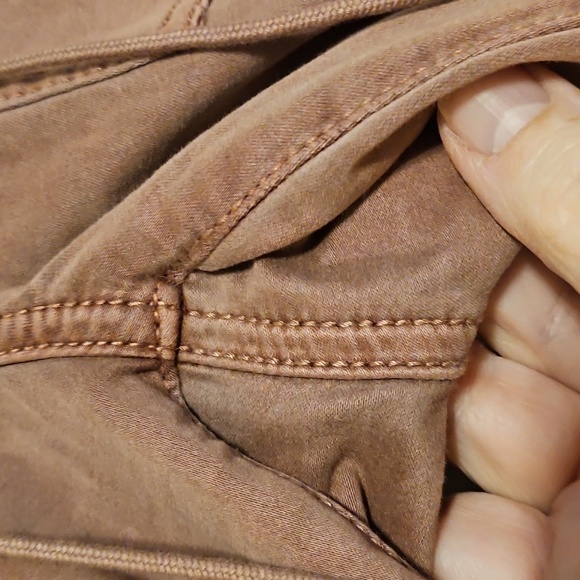 American Eagle Outfitters Tan Joggers NWT - Picture 6 of 13